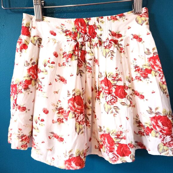 Gorgeous Riocione Girls' Floral Mini Skirt with Tulle underskirt - Size 8 - Picture 7 of 10